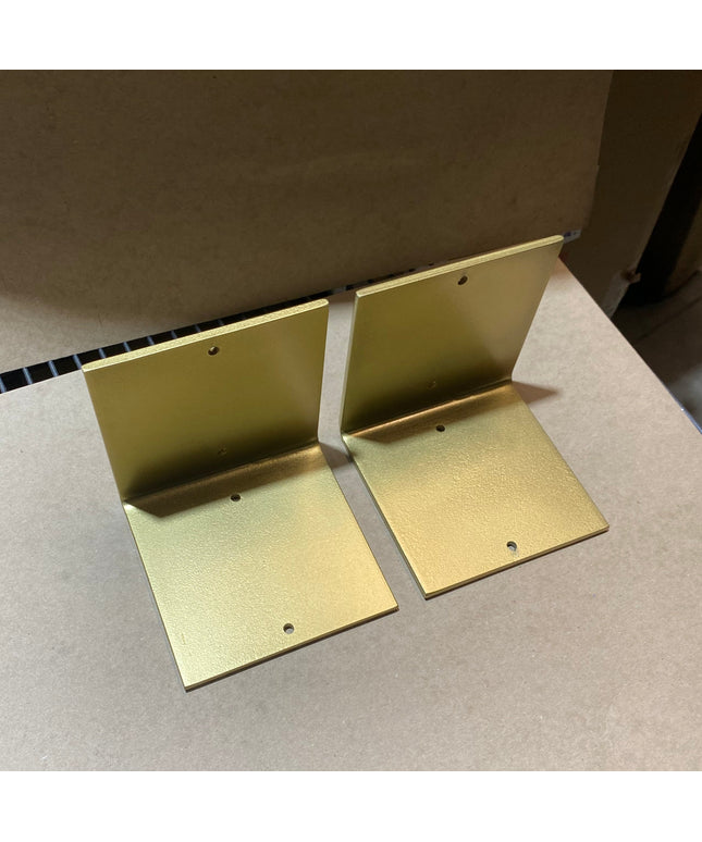 The Elbridge 6 Inch Shelf Bracket