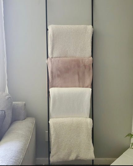 The Lynn Metal Ladder