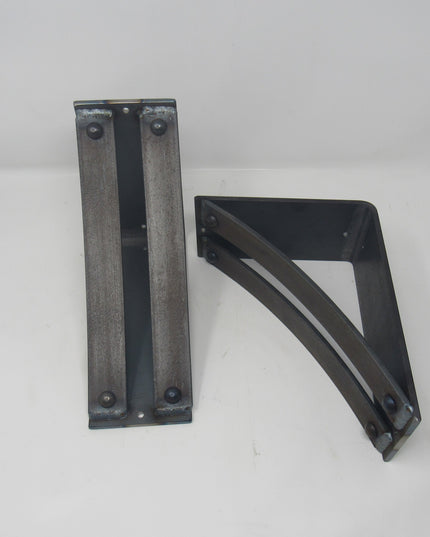 The Jamestown 4" Wide Shelf Bracket