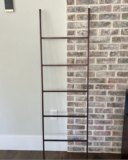 The Lynn Metal Ladder